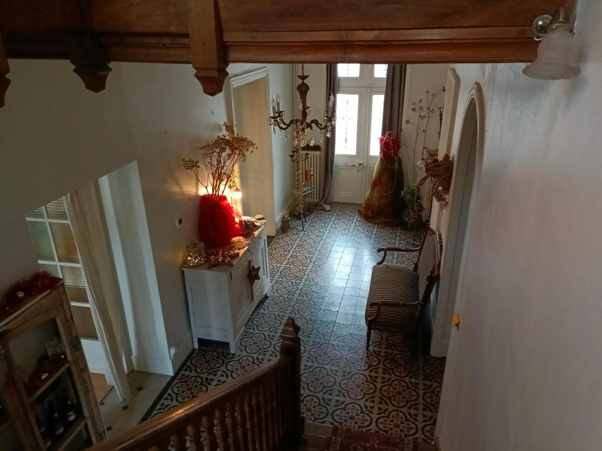 Château d'Arfeuilles Chambres et tables d'hôtes Extérieur photo